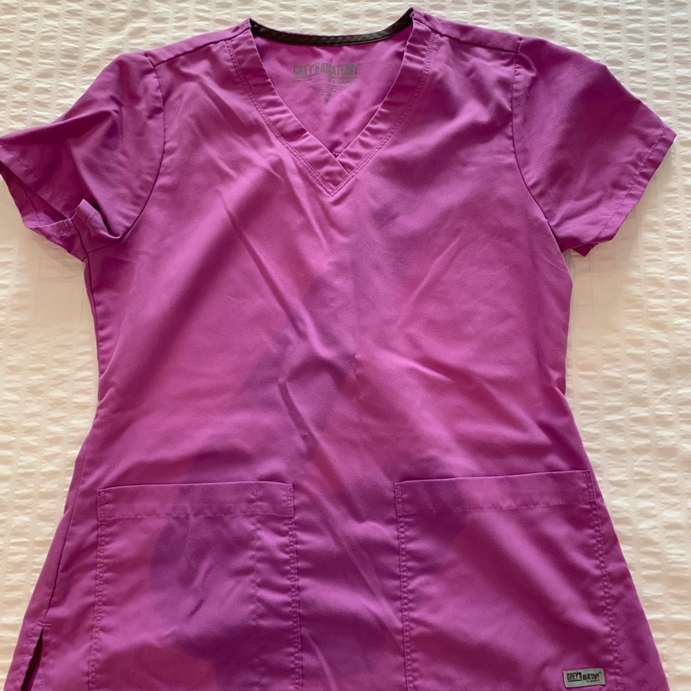 Greys Anatomy scrub top
